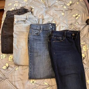 BUNDLE of 4 Old Navy Jeans